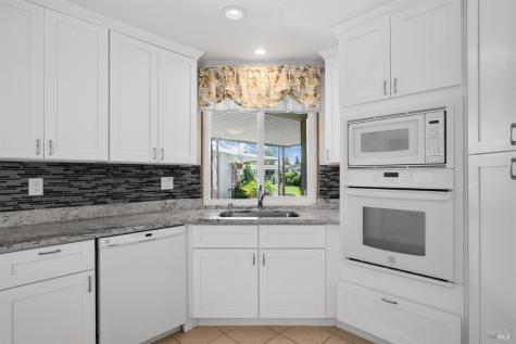 1 Circulo Grande Rohnert Park CA 94928