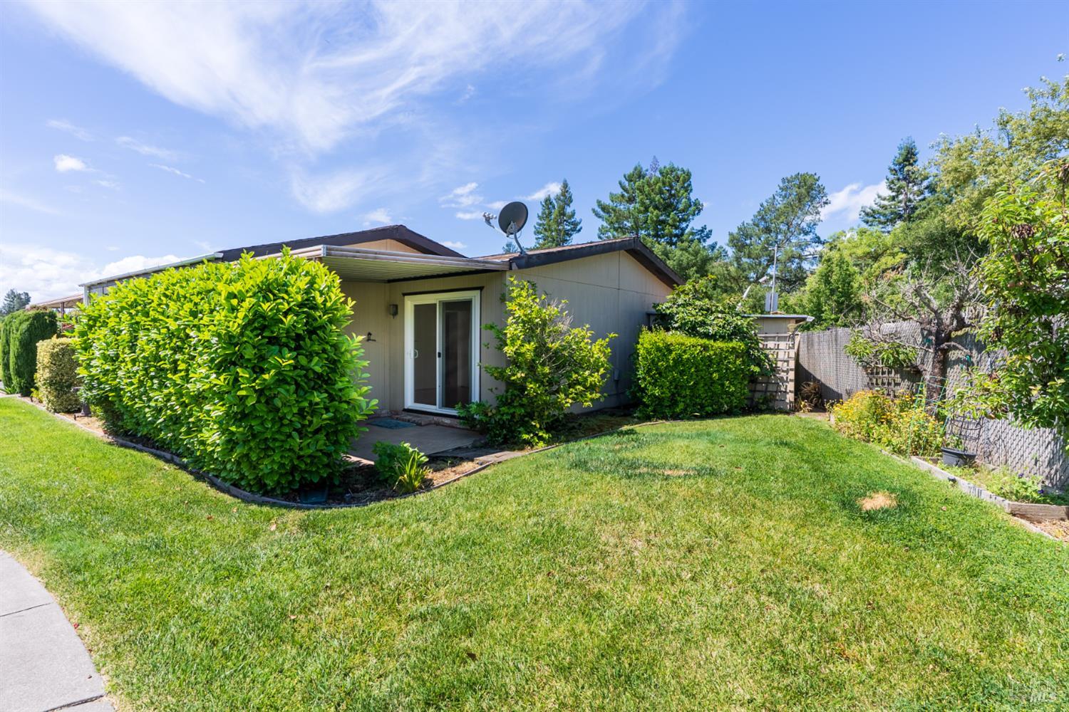 1 Circulo Grande Rohnert Park CA 94928