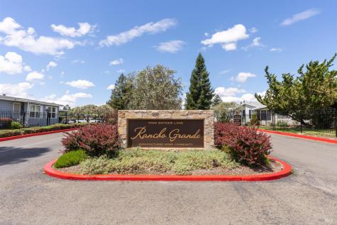 1 Circulo Grande Rohnert Park CA 94928