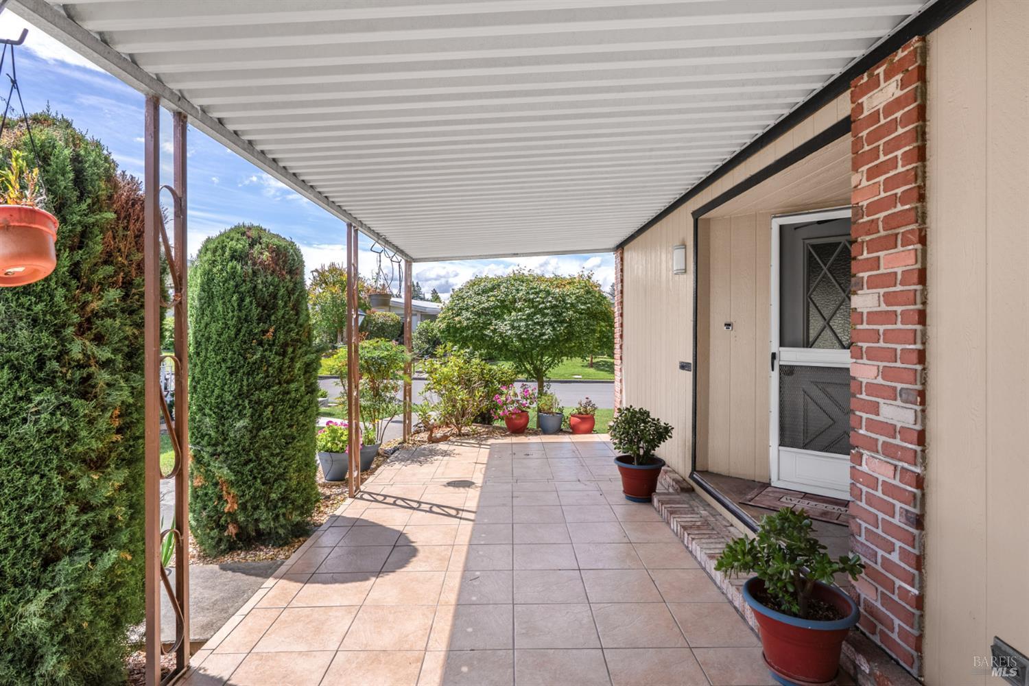 1 Circulo Grande Rohnert Park CA 94928
