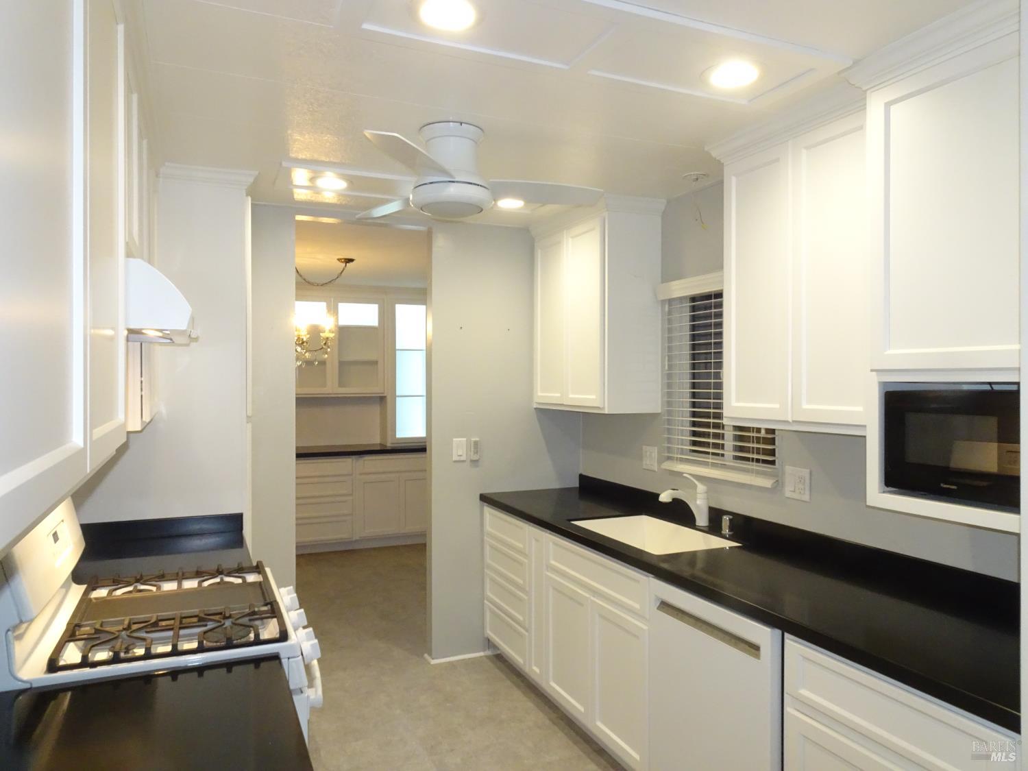 102 Royal Oak Court Fairfield CA 94533