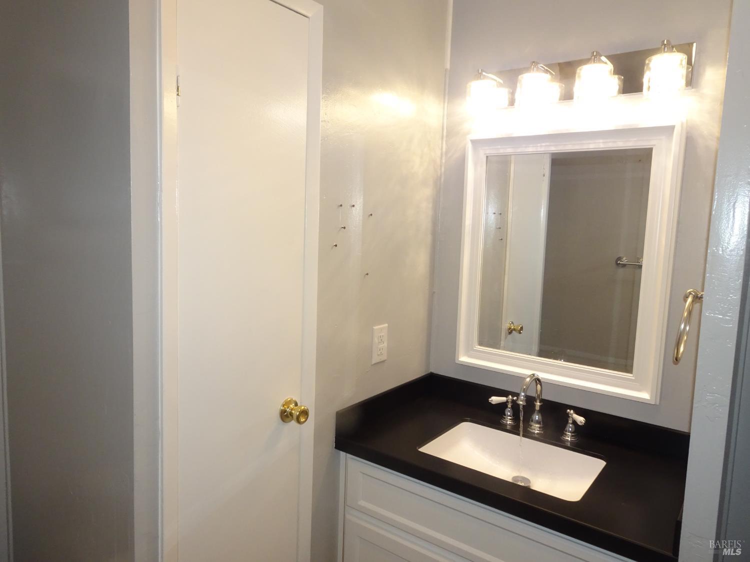 102 Royal Oak Court Fairfield CA 94533