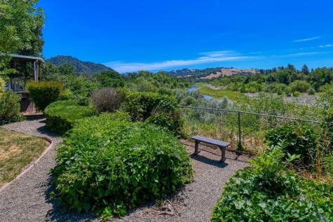 541 Mason Street Healdsburg CA 95448