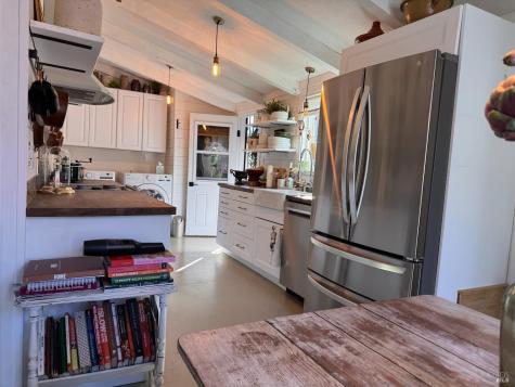 52 Oakstone Court Santa Rosa CA 95409