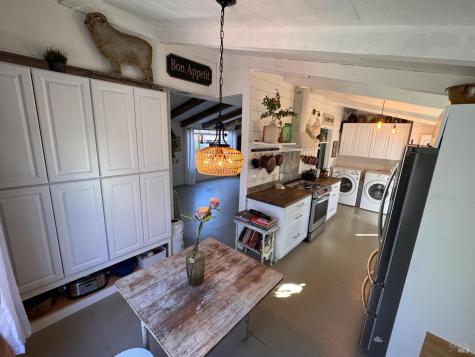 52 Oakstone Court Santa Rosa CA 95409