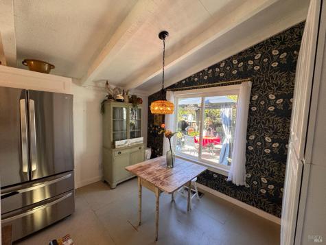 52 Oakstone Court Santa Rosa CA 95409