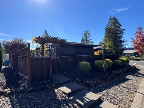 52 Oakstone Court Santa Rosa CA 95409
