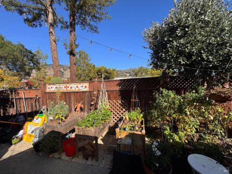 52 Oakstone Court Santa Rosa CA 95409