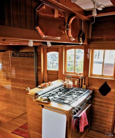 13 S 40 Dock Sausalito CA 94965