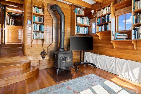 13 S 40 Dock Sausalito CA 94965