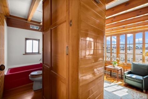 13 S 40 Dock Sausalito CA 94965