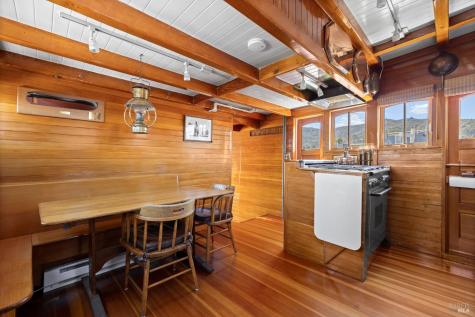 13 S 40 Dock Sausalito CA 94965
