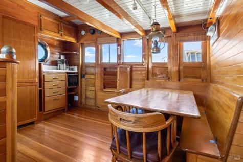 13 S 40 Dock Sausalito CA 94965