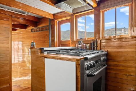 13 S 40 Dock Sausalito CA 94965