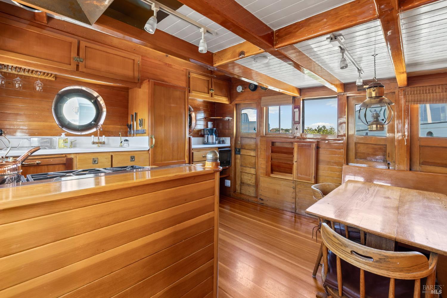 13 S 40 Dock Sausalito CA 94965