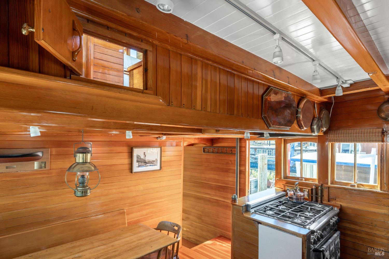 13 S 40 Dock Sausalito CA 94965