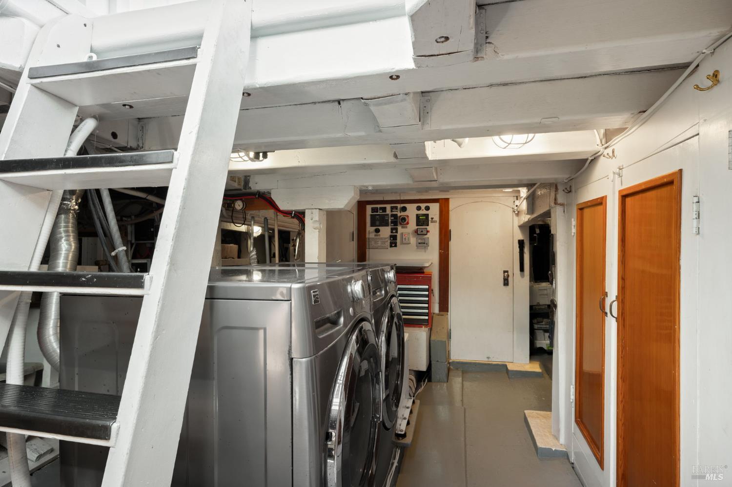 13 S 40 Dock Sausalito CA 94965
