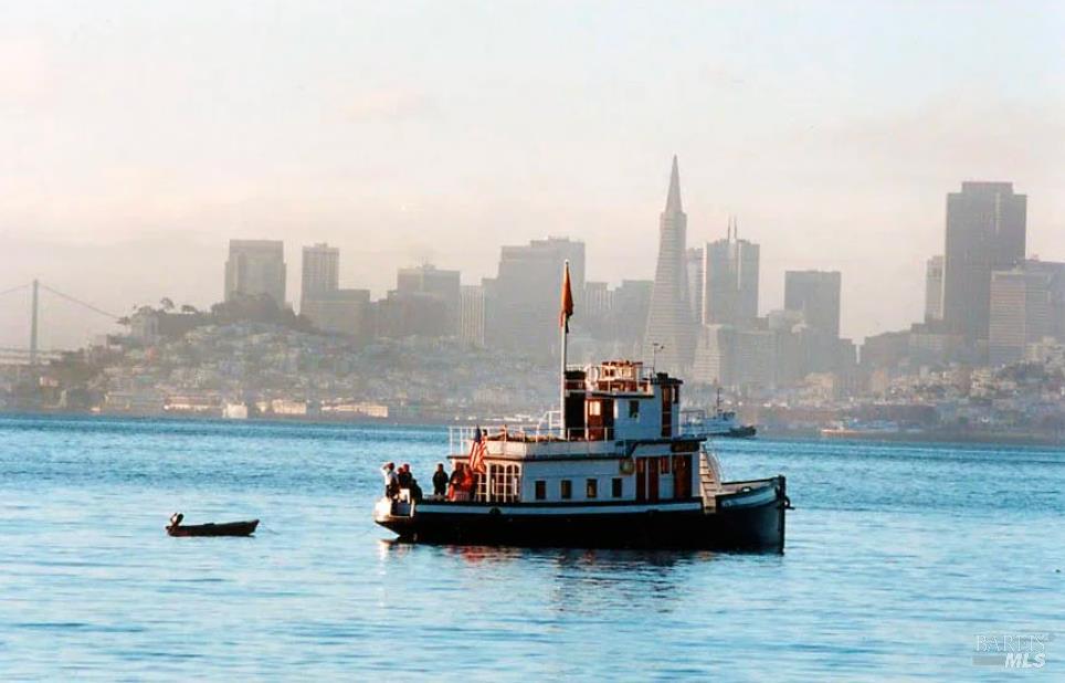 13 S 40 Dock Sausalito CA 94965