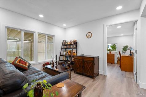 63 Arthur Drive Santa Rosa CA 95403