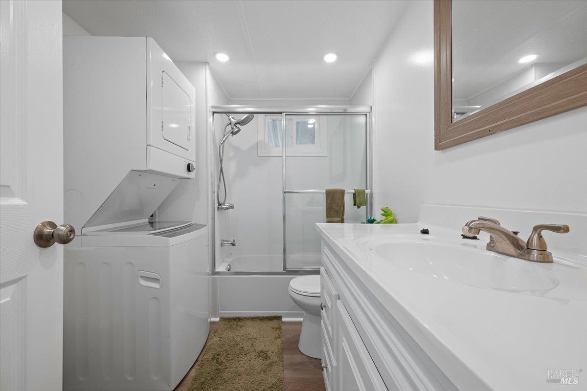 63 Arthur Drive Santa Rosa CA 95403
