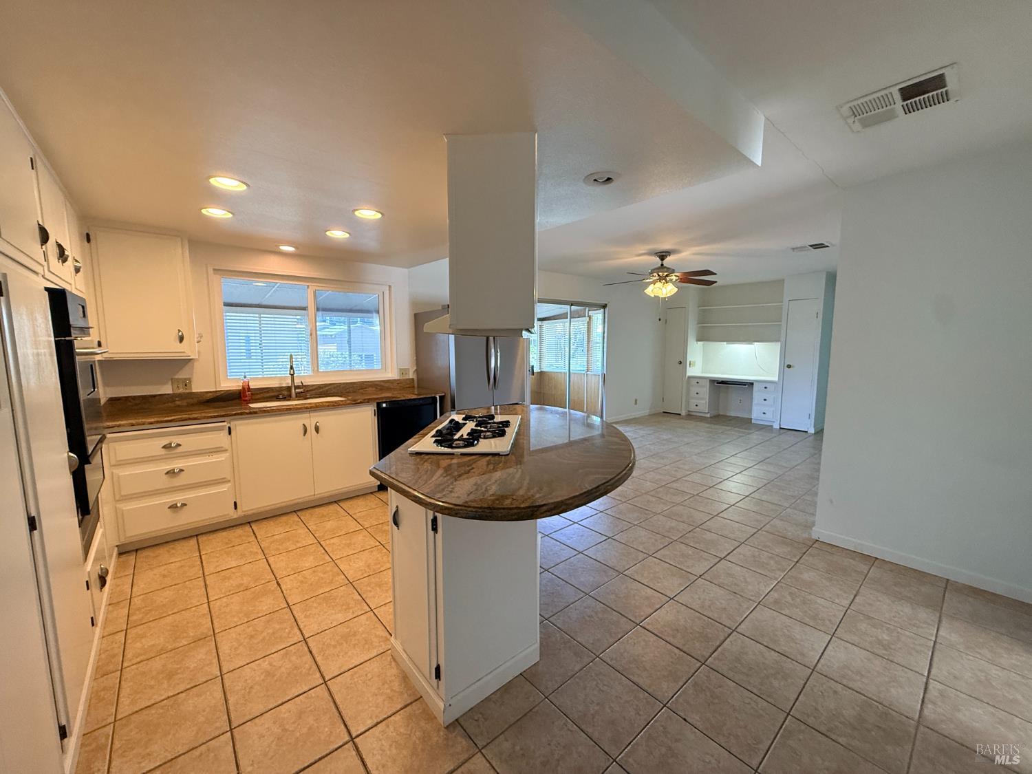 300 E H Street Benicia CA 94510