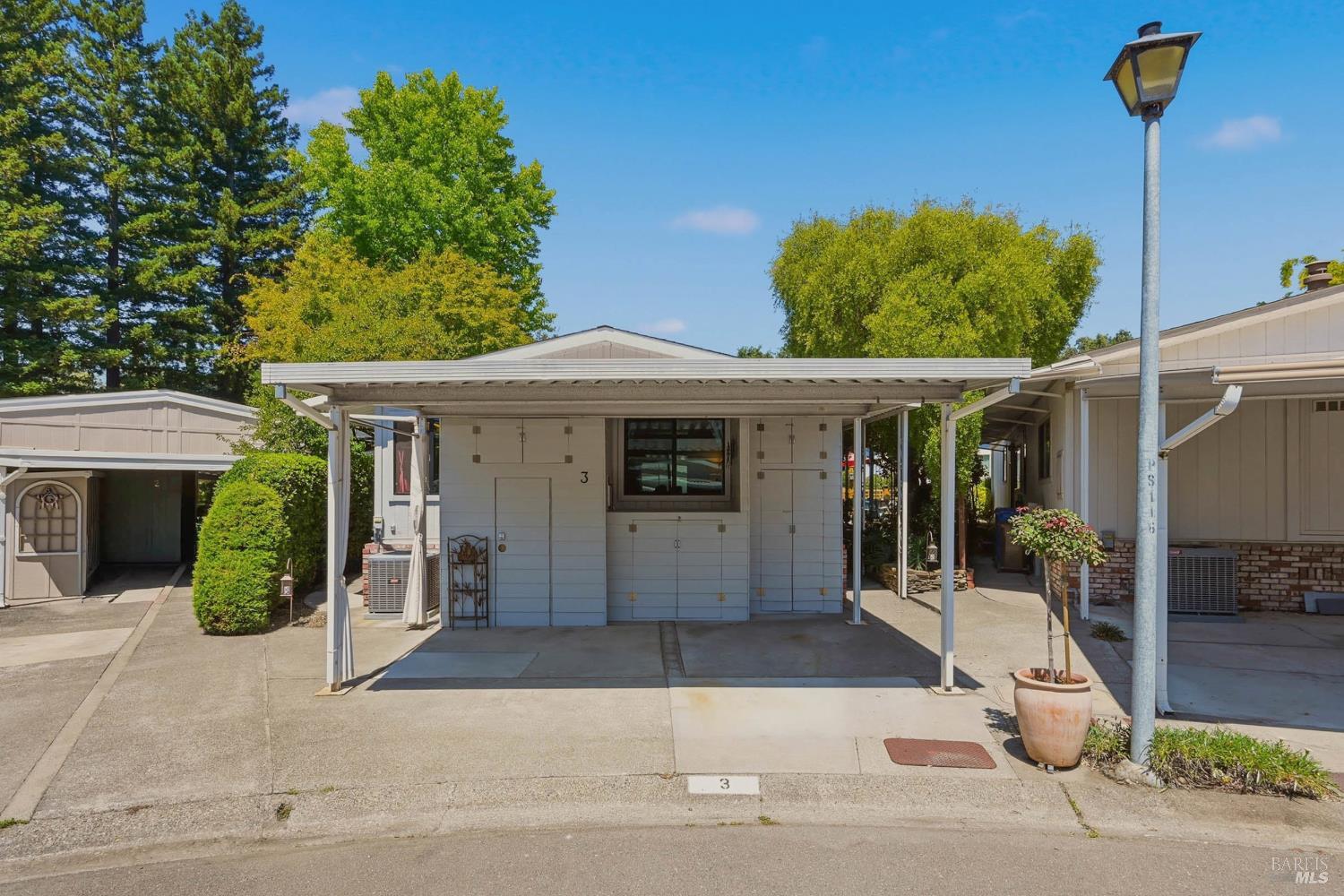 3 Laguna Seca Court St. Helena CA 94574