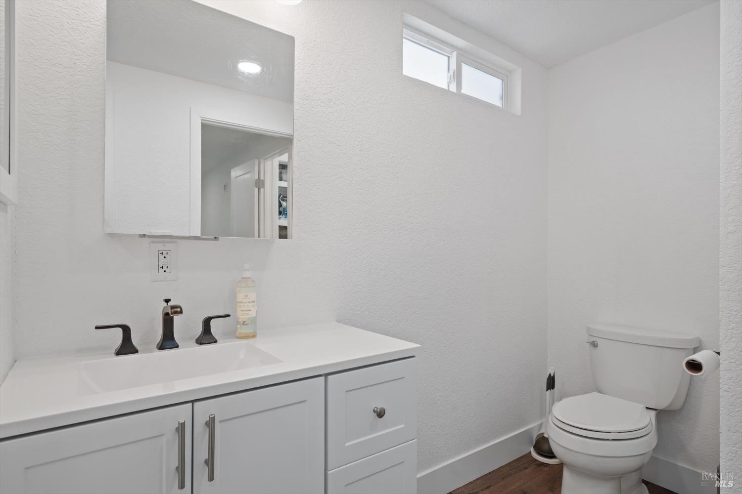 541 Mason Street Healdsburg CA 95448