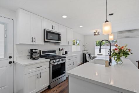 541 Mason Street Healdsburg CA 95448