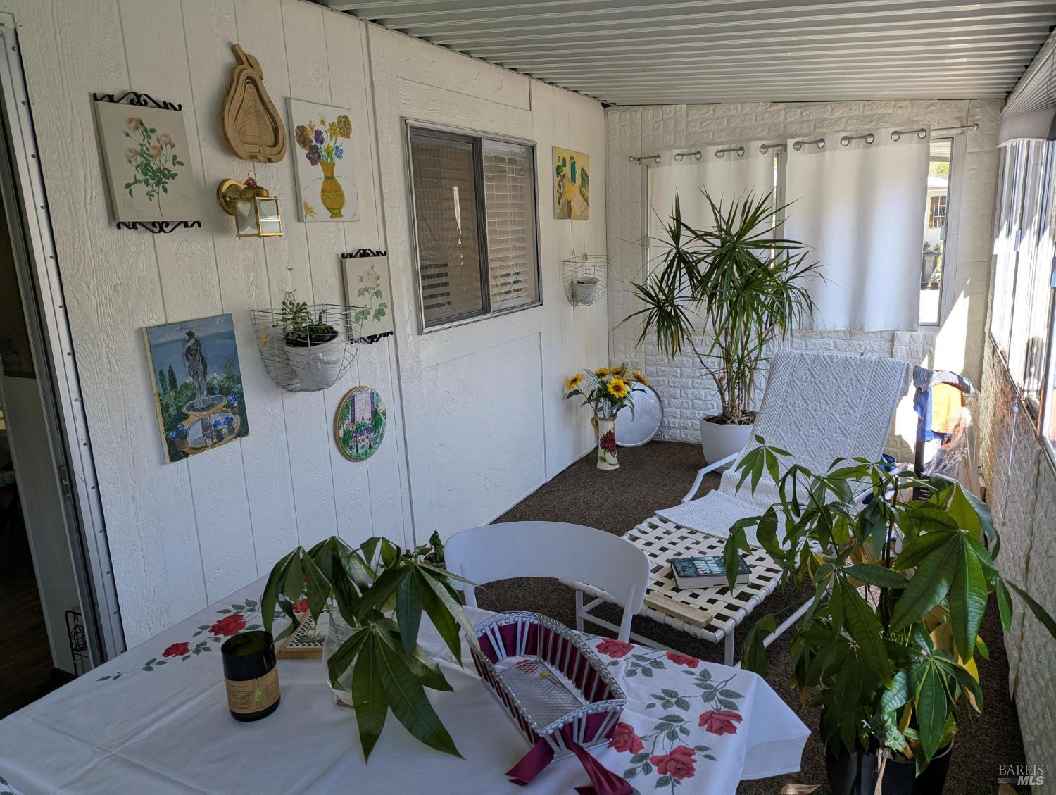 8 Camellia Drive Calistoga CA 94515