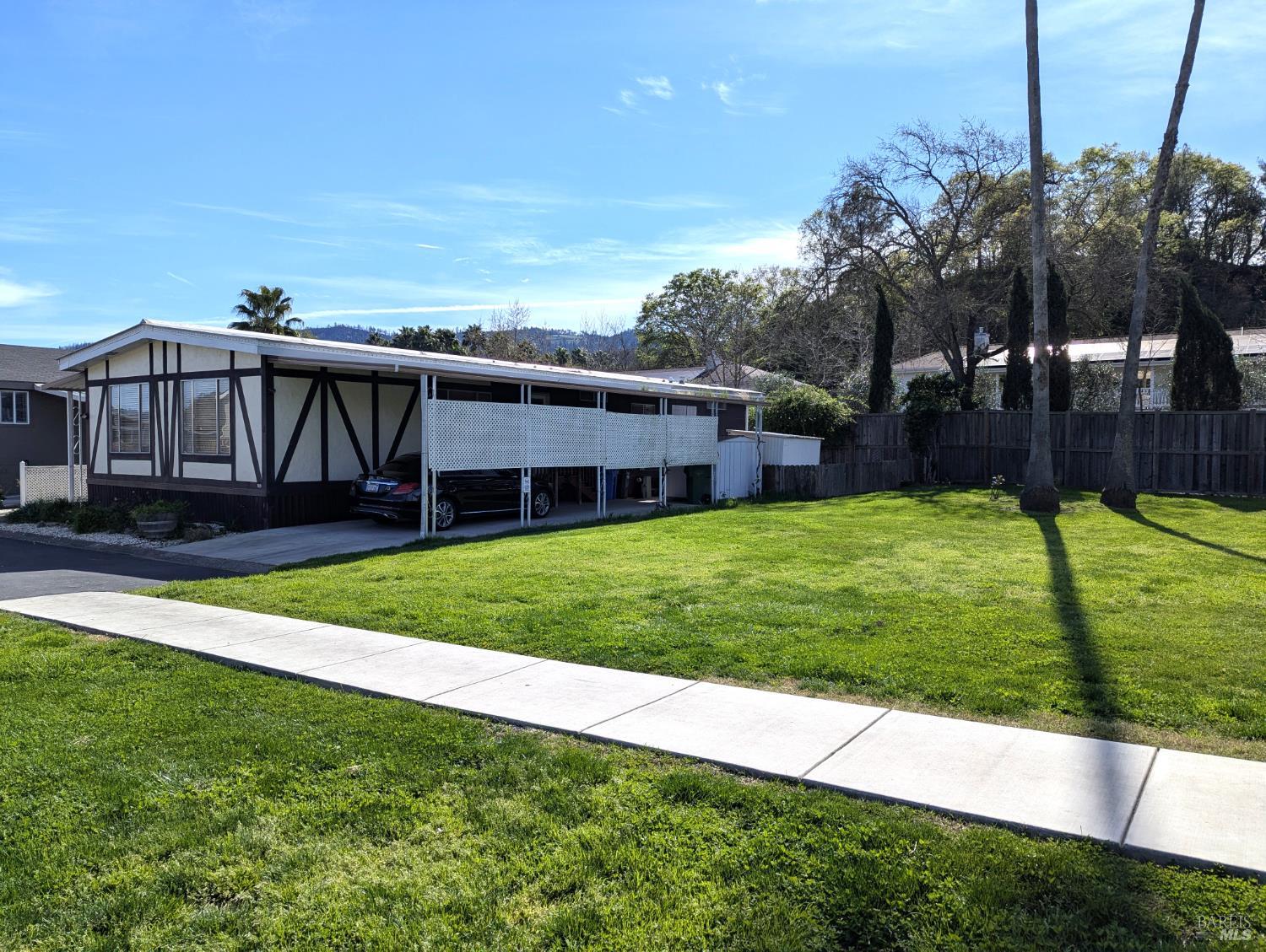 8 Camellia Drive Calistoga CA 94515