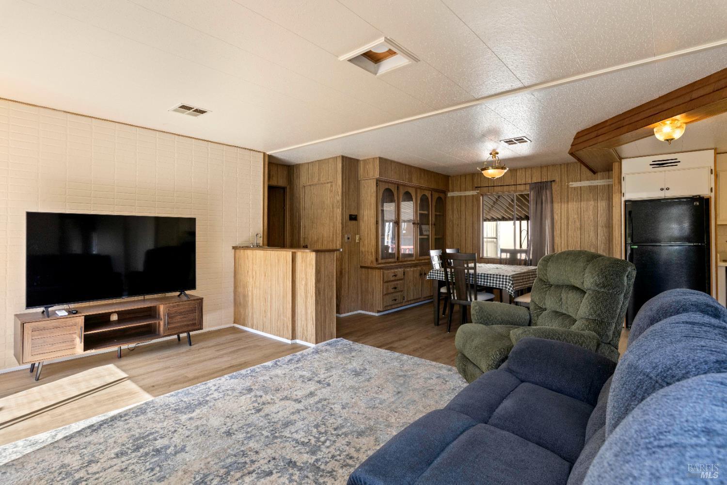 400 Sulphur Bank Drive Clearlake Oaks CA 95423