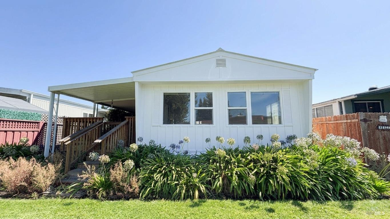 320 Rustic Lane Rohnert Park CA 94928
