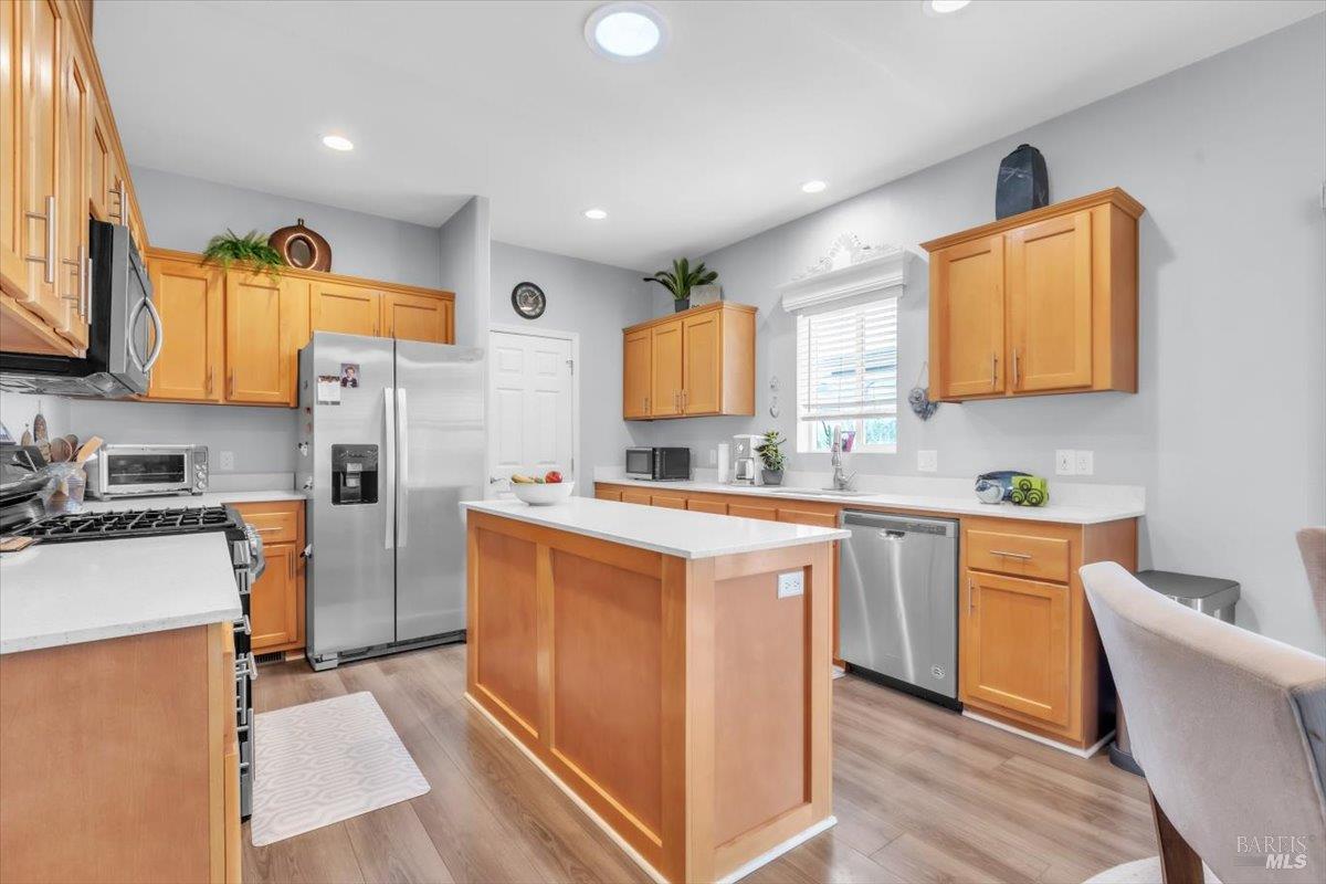 1945 Piner Road Santa Rosa CA 95403