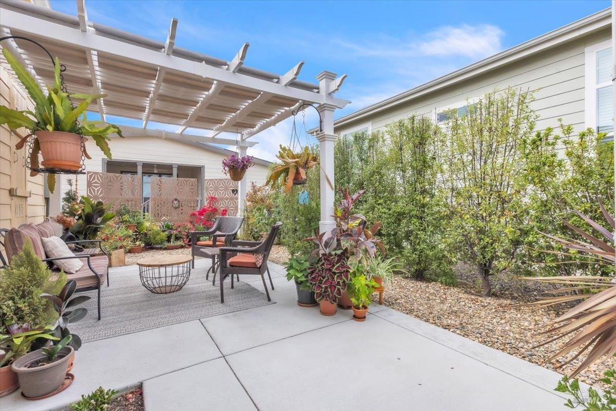 1945 Piner Road Santa Rosa CA 95403