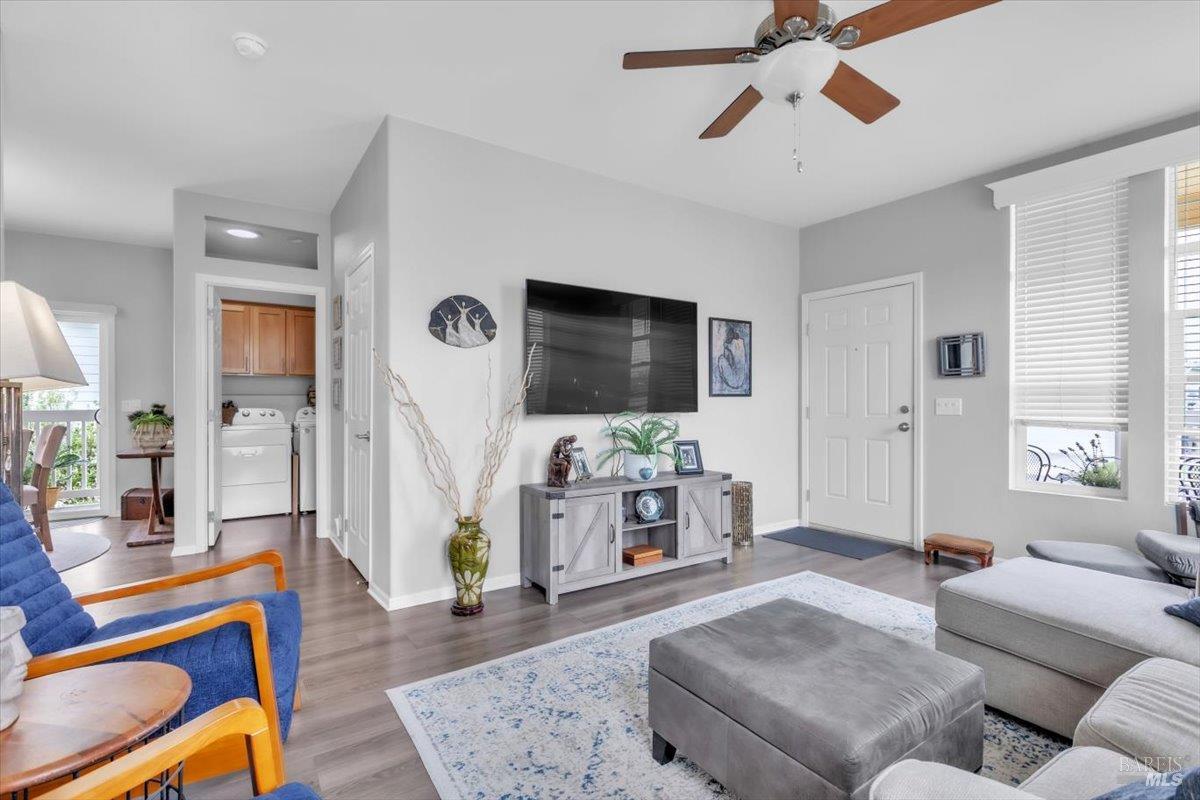1945 Piner Road Santa Rosa CA 95403