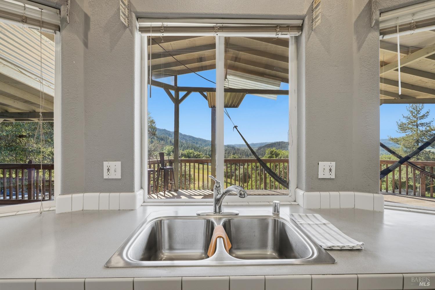 970 Woodman Creek Road Laytonville CA 95587