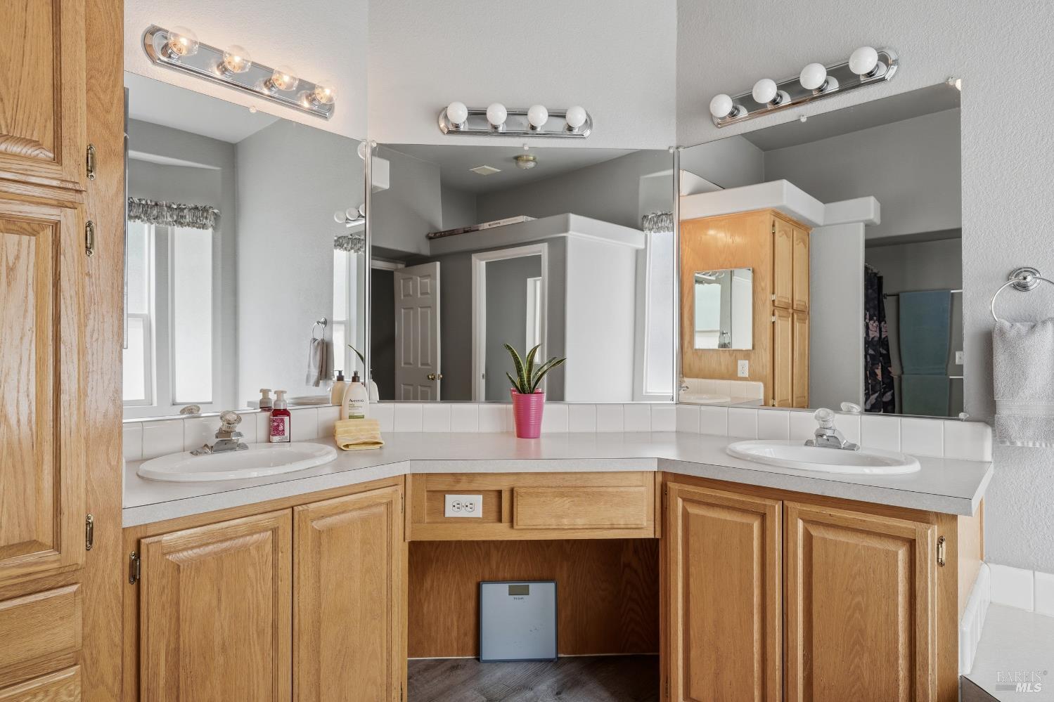 970 Woodman Creek Road Laytonville CA 95587