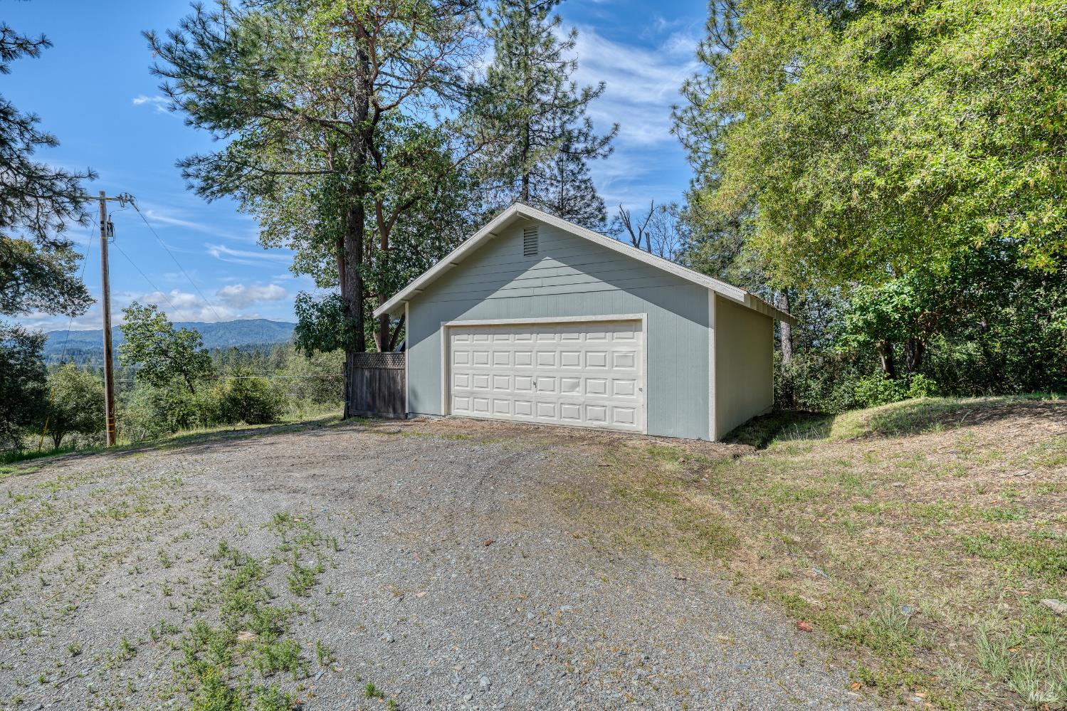 970 Woodman Creek Road Laytonville CA 95587