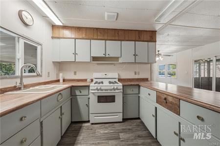 4265 Lakeshore Boulevard Lakeport CA 95453