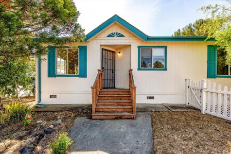 271 Russian Flag Way Sonoma CA 95476