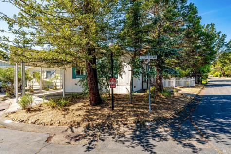 271 Russian Flag Way Sonoma CA 95476