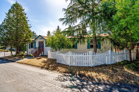 271 Russian Flag Way Sonoma CA 95476