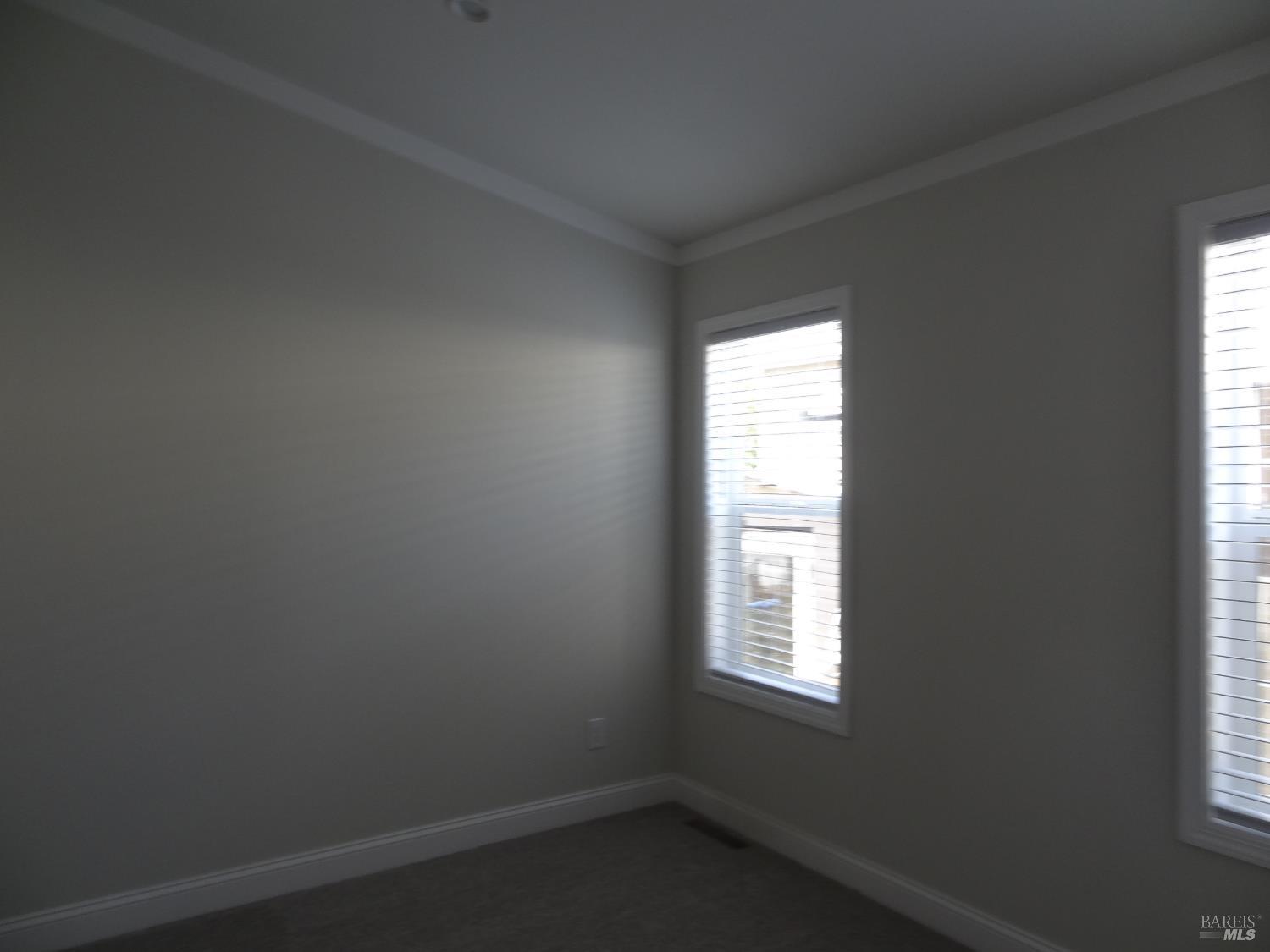 405 W Crystal Drive Cotati CA 94931