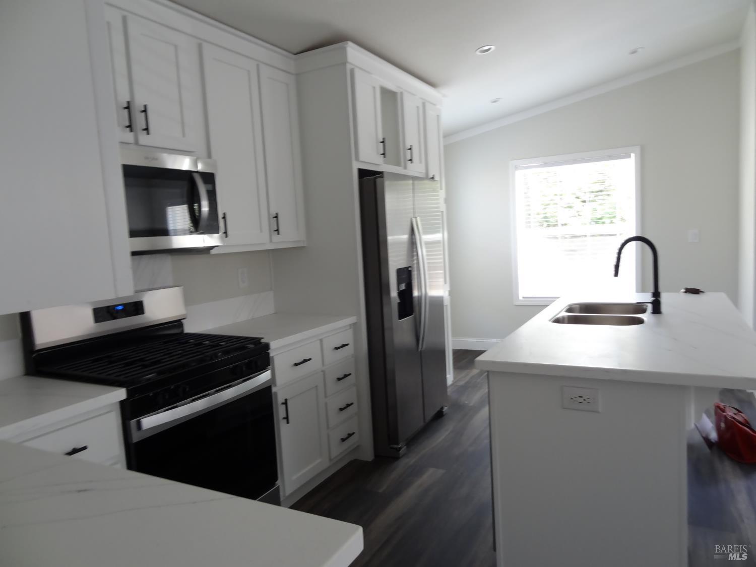 405 W Crystal Drive Cotati CA 94931