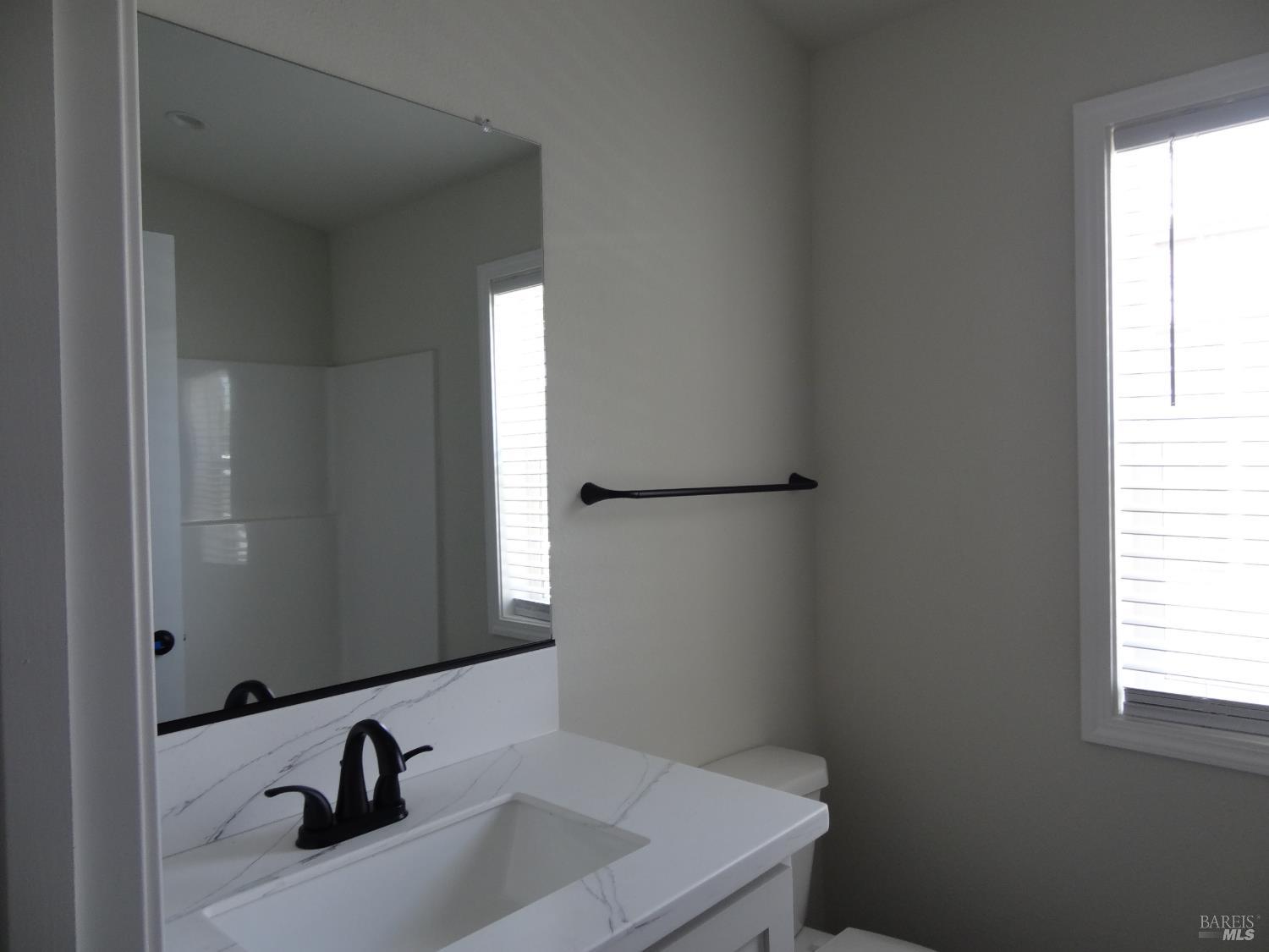 405 W Crystal Drive Cotati CA 94931
