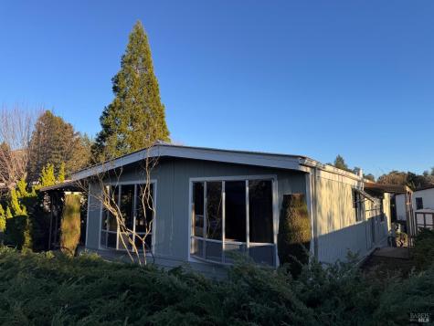 137 Bluestone Court Santa Rosa CA 95409