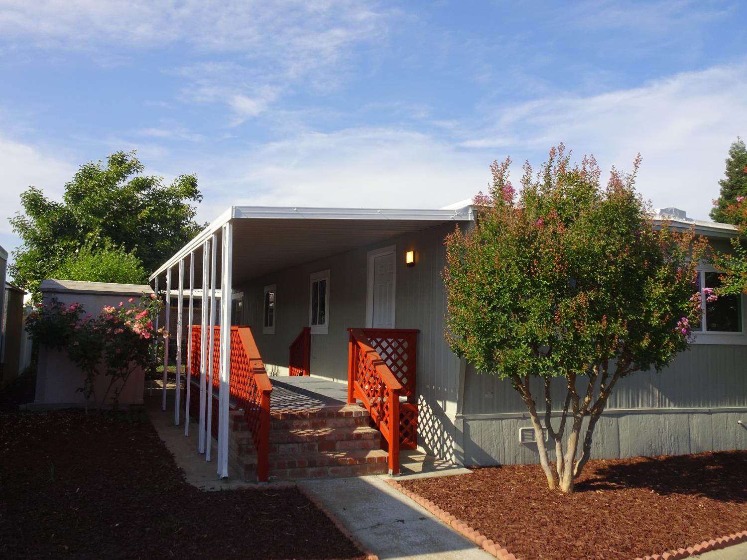 18450 N Highway 88 Lockeford CA 95237