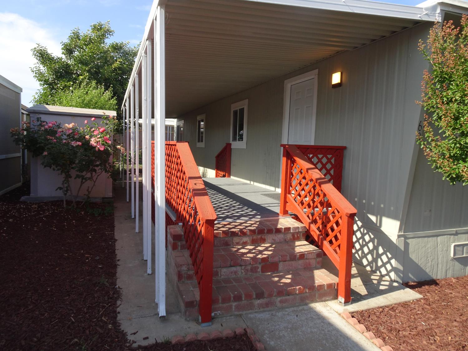 18450 N Highway 88 Lockeford CA 95237
