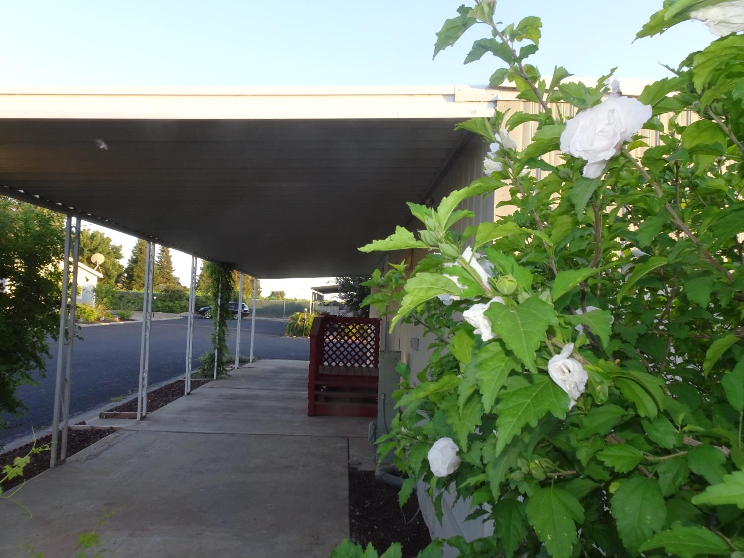 18450 N Highway 88 Lockeford CA 95237