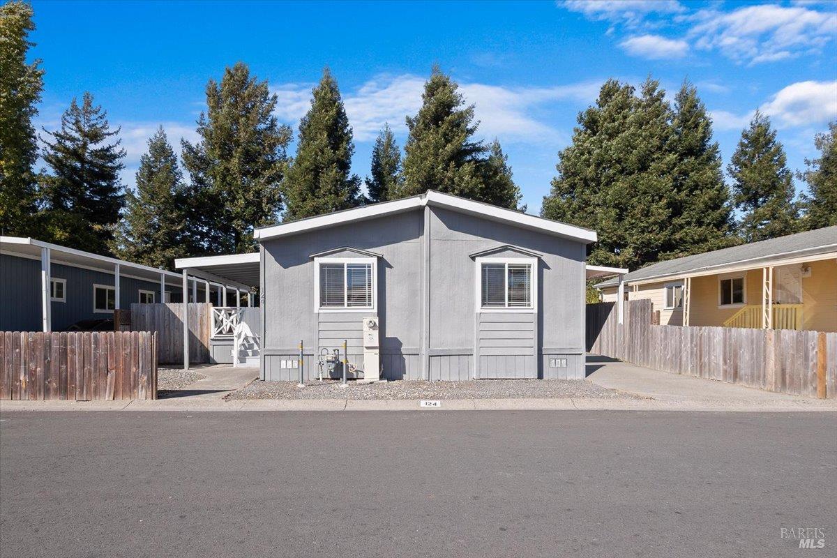 124 Estrella Drive Rohnert Park CA 94928